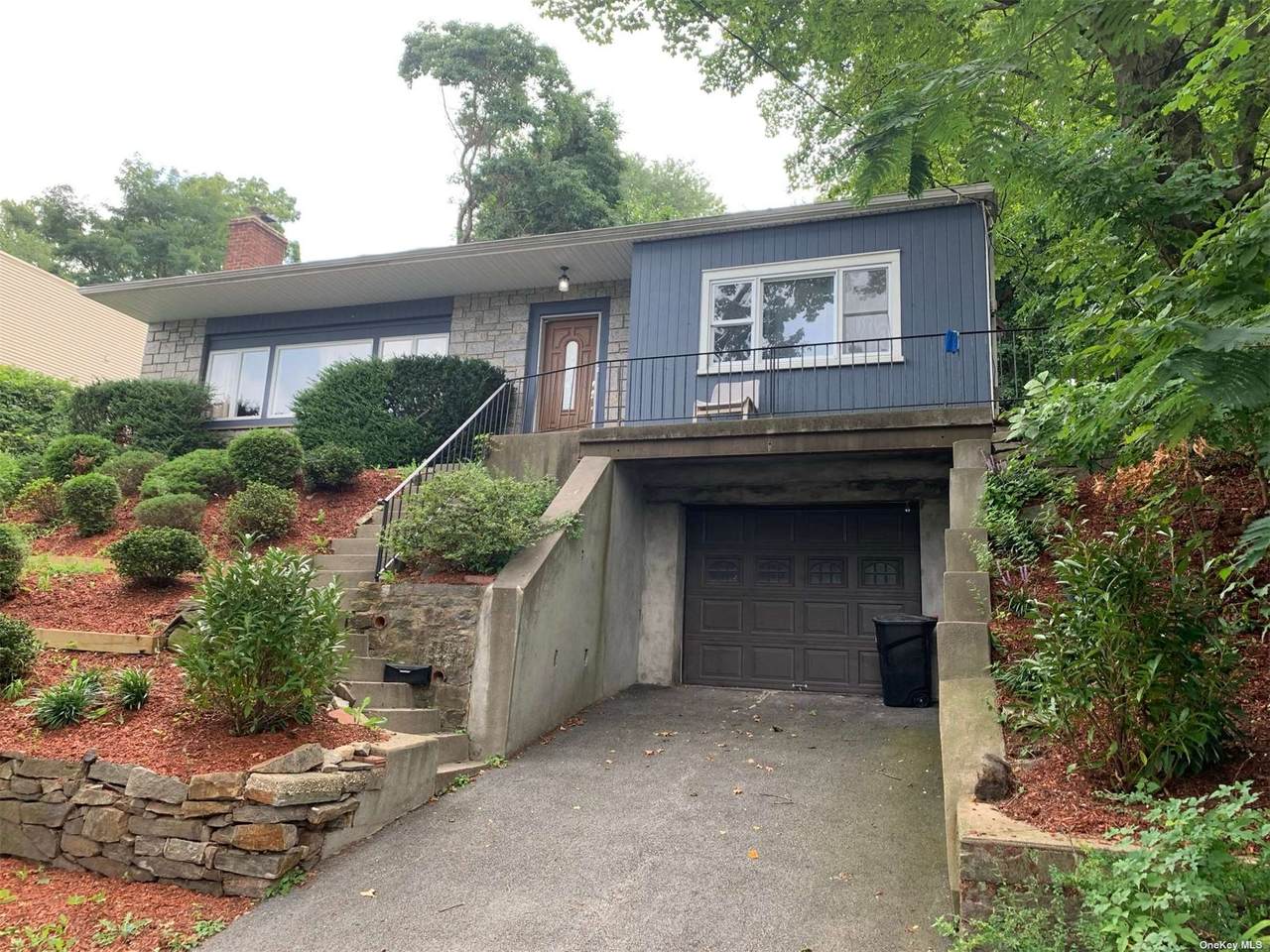 32 Arthur Place - Photo 1