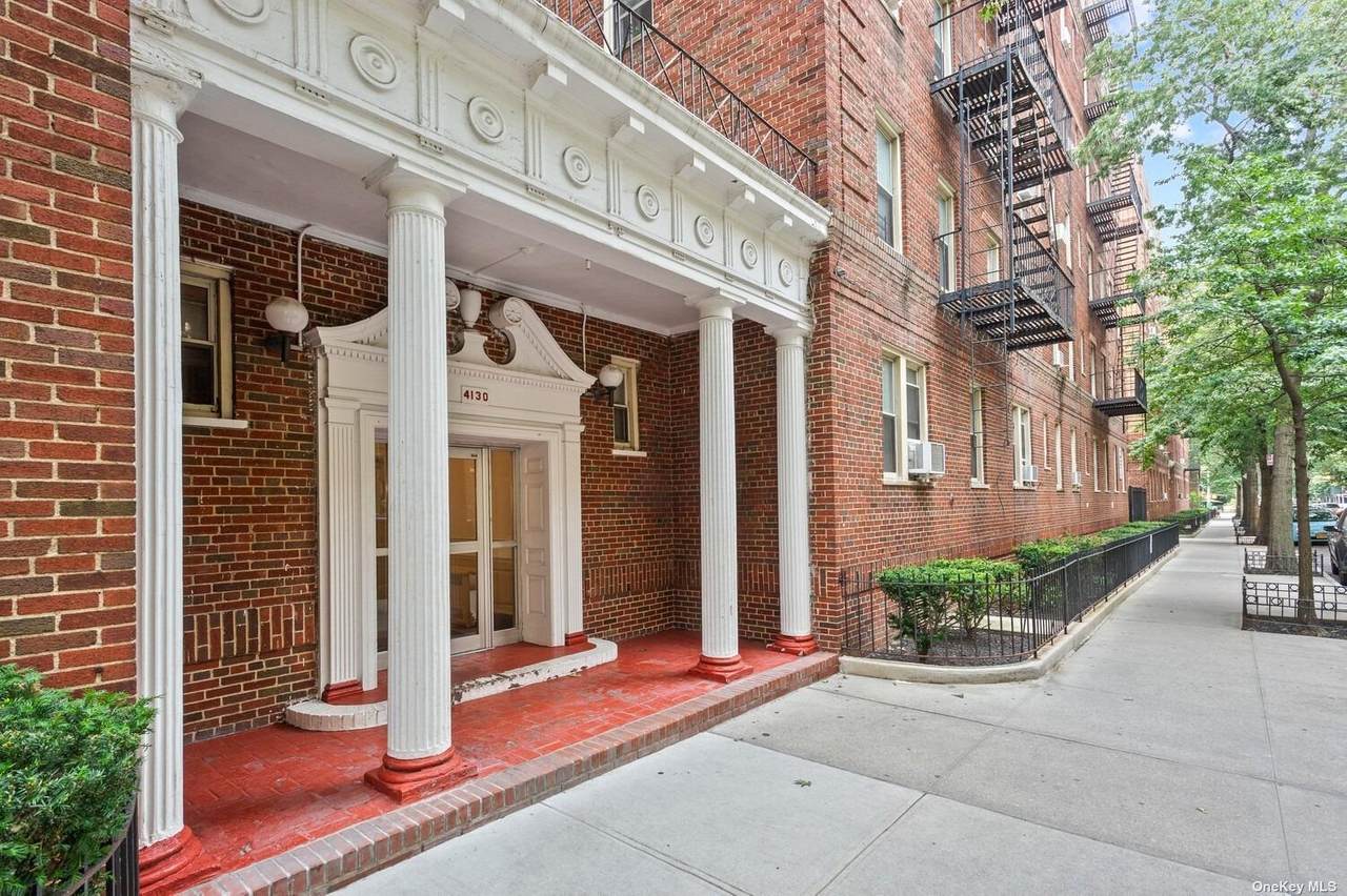 41-30 46 Street - Photo 1