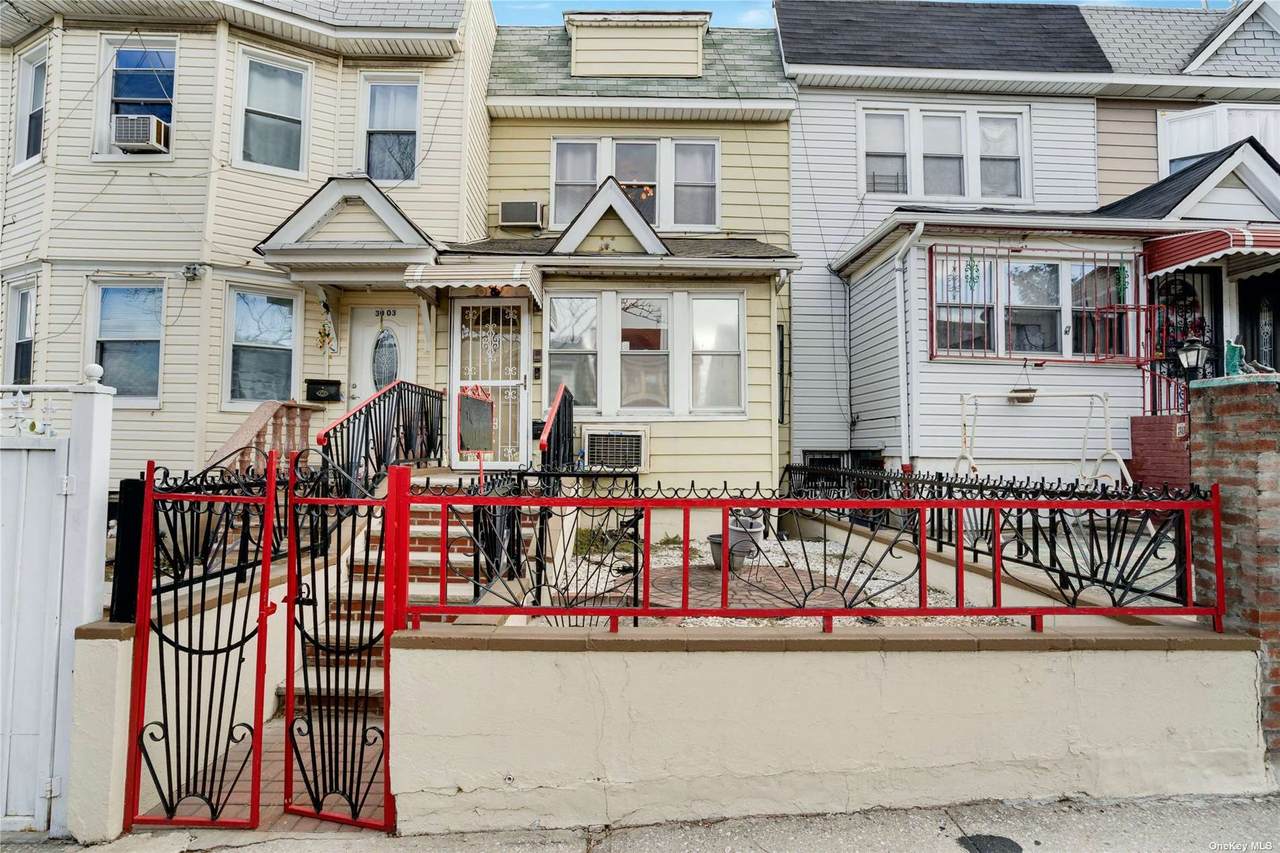 30-05 92nd Street - Photo 1
