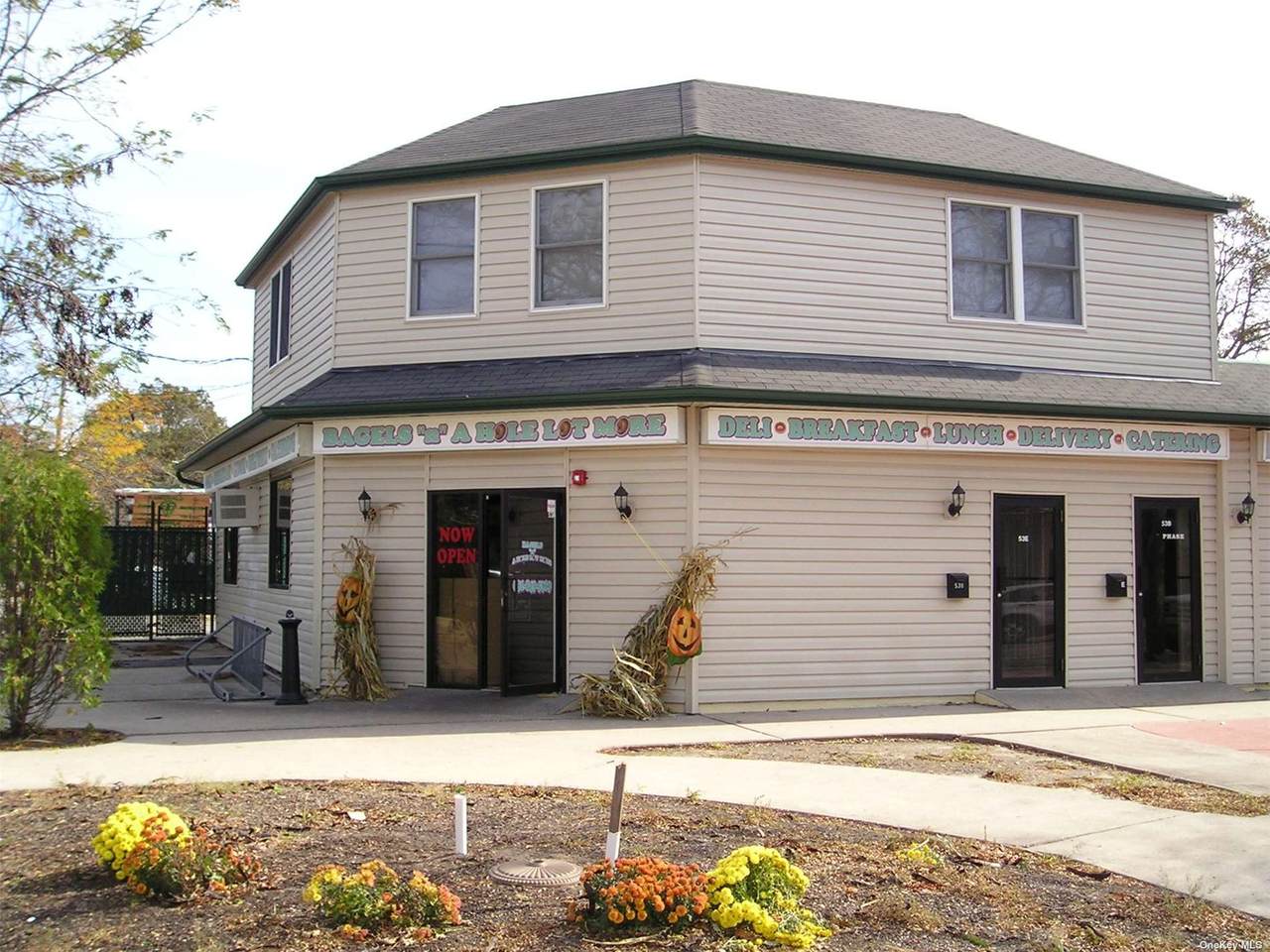 56 Prince Road - Photo 1