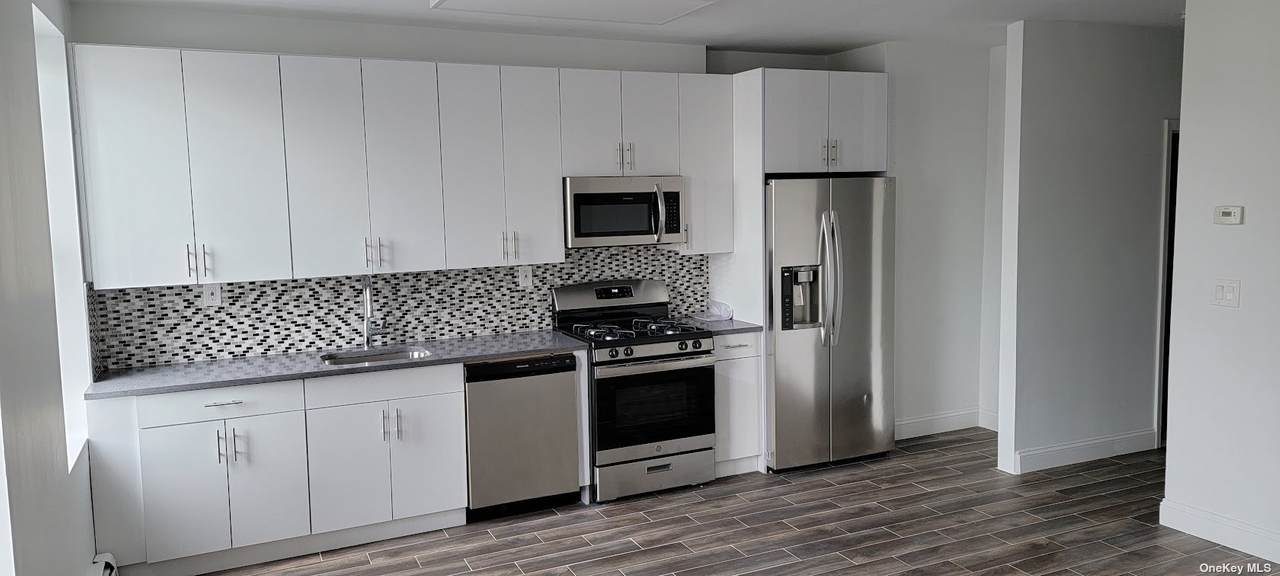 118-10 Liberty Avenue - Photo 1