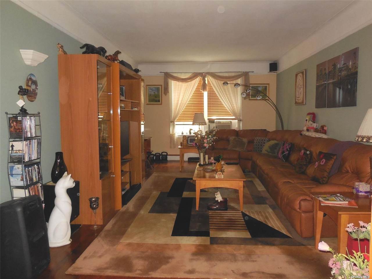 35-53 77 Street - Photo 1
