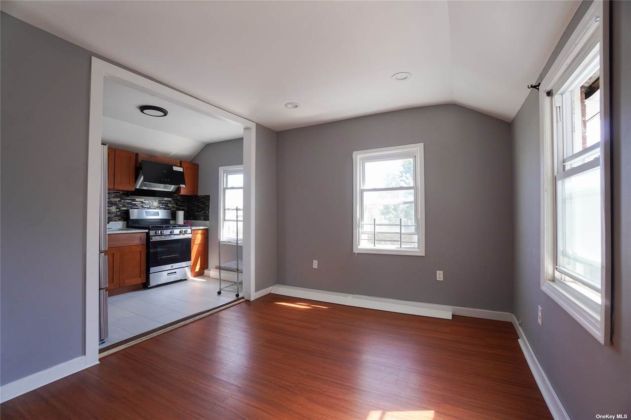194-13 114th Dr. - Photo 1