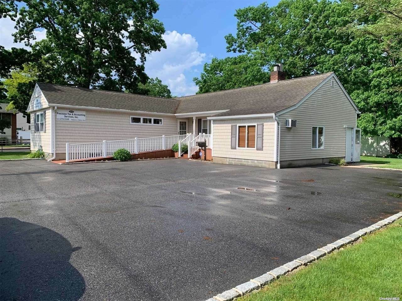 2131 Deer Park Avenue - Photo 1