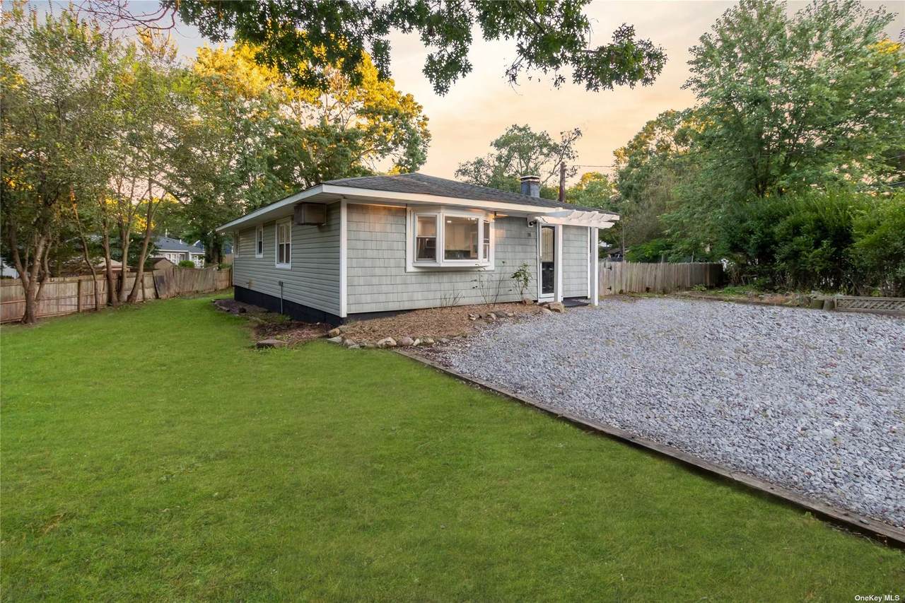 38 Ardmour Drive - Photo 1