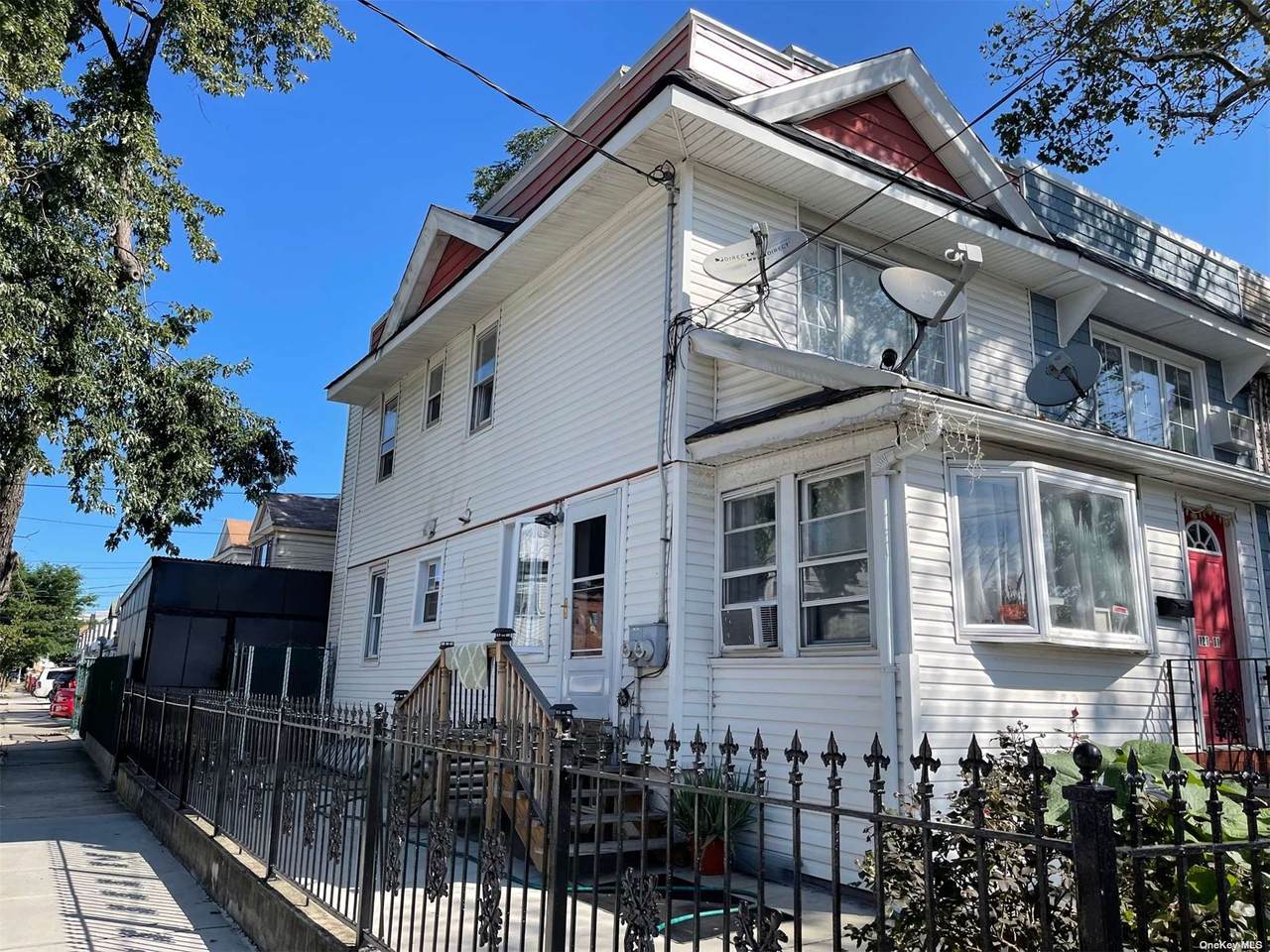 121-01 95th Avenue - Photo 1