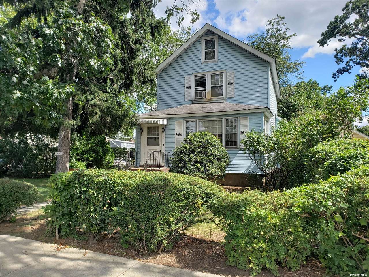 125 East Avenue - Photo 1