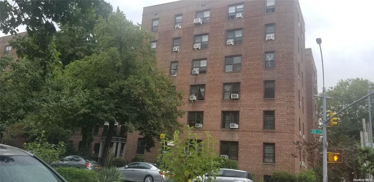 70-35 Broadway - Photo 1