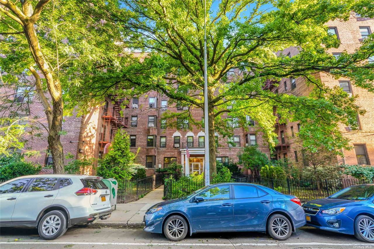 87-10 34 Avenue - Photo 1