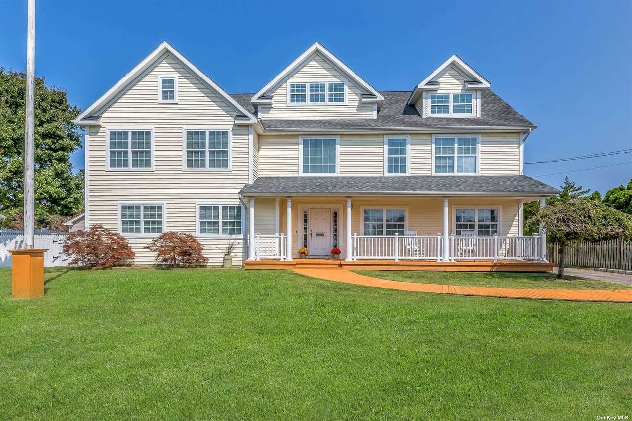 211 Palmer Circle - Photo 1