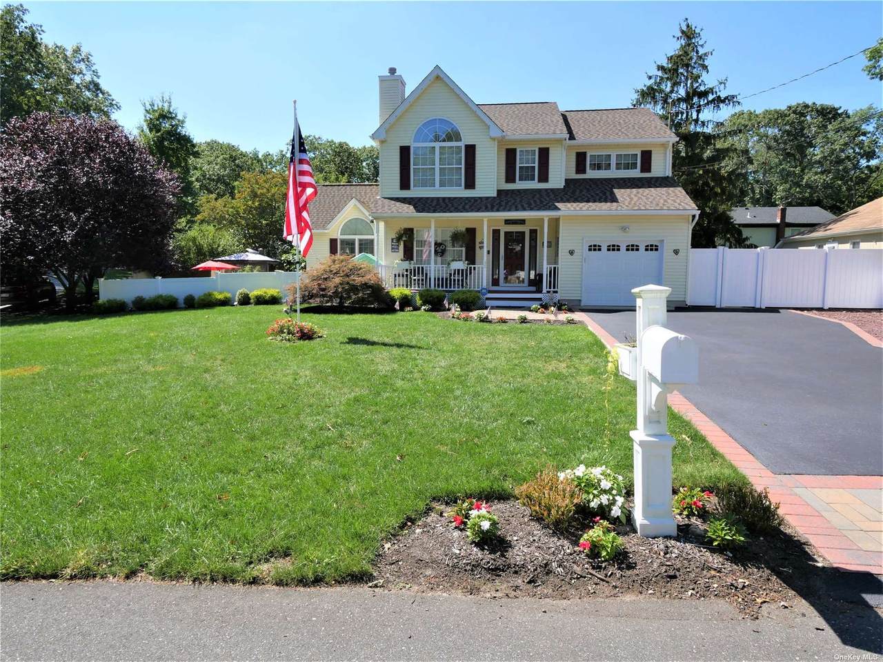 32 Halesite Drive - Photo 1