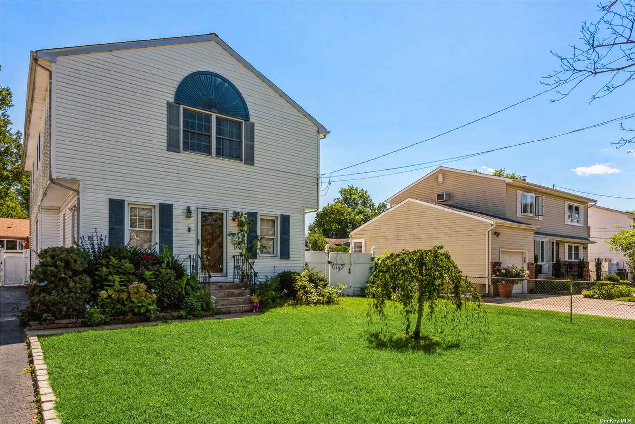 107 William Street - Photo 1