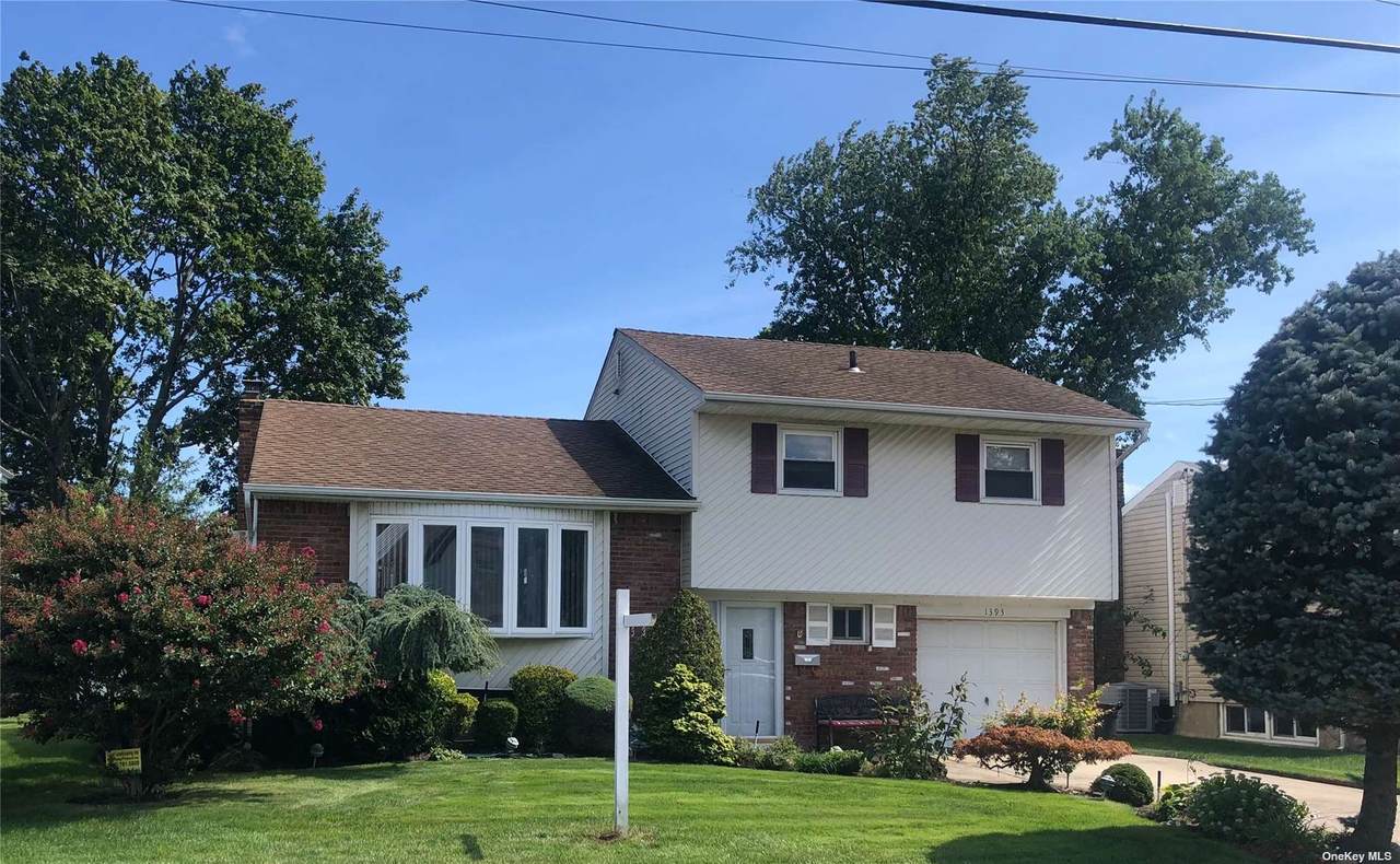 1393 Liberty Avenue - Photo 1