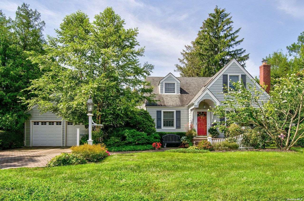 35 Barnum Avenue - Photo 1