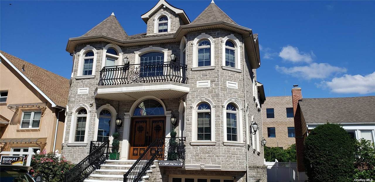 147-23 75th Avenue - Photo 1
