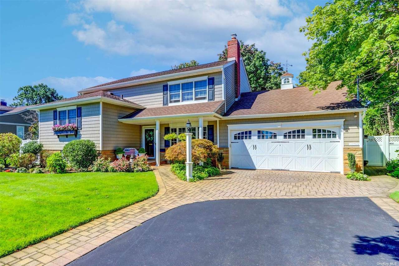 184 Ocean Avenue - Photo 1
