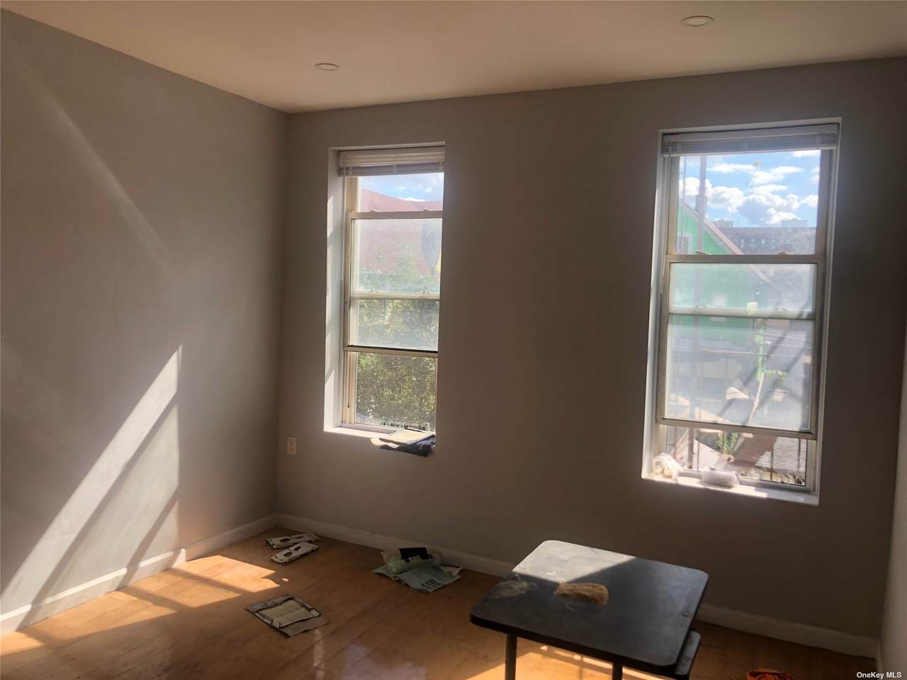 40-16 Ithaca Ave - Photo 1