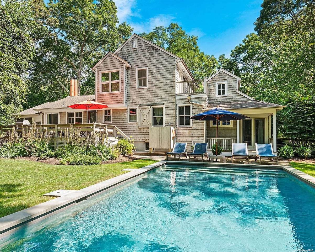 28 Robins Way - Photo 1