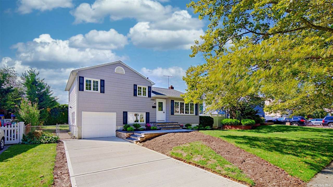 3982 Demont Road - Photo 1