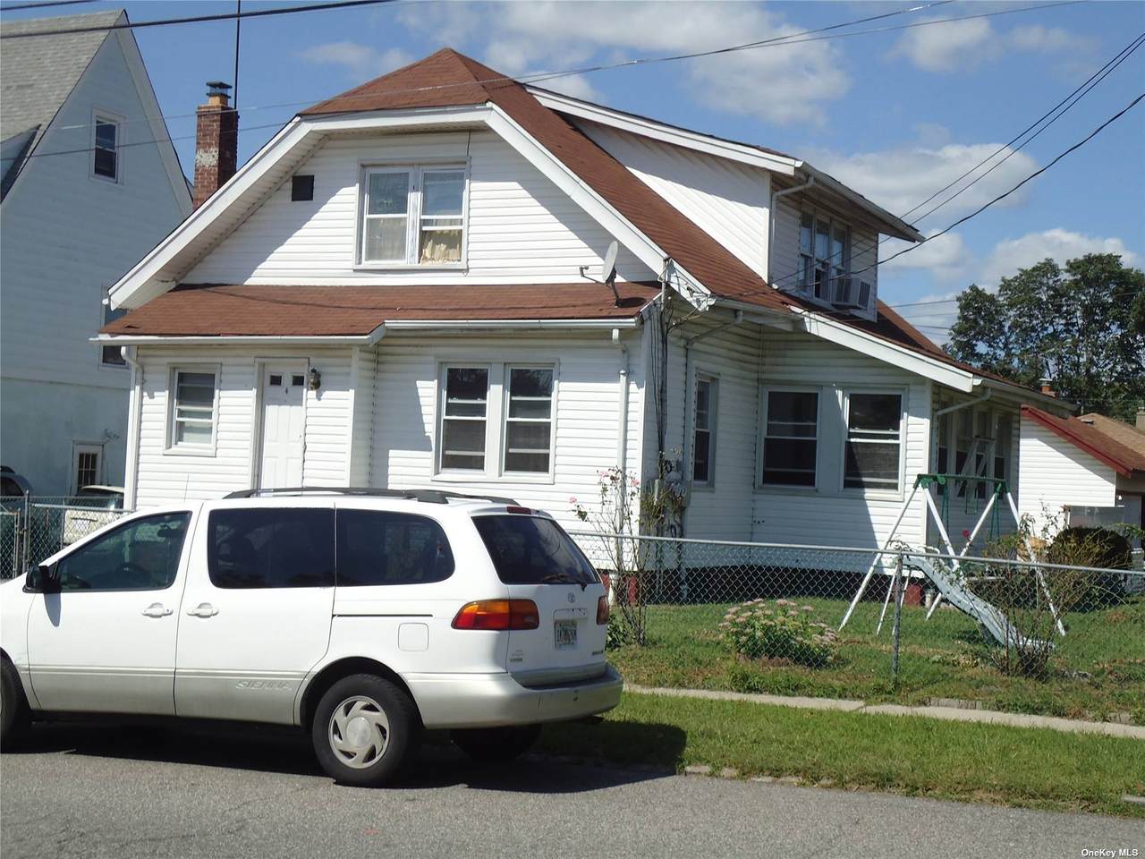 99-18 222nd Street - Photo 1