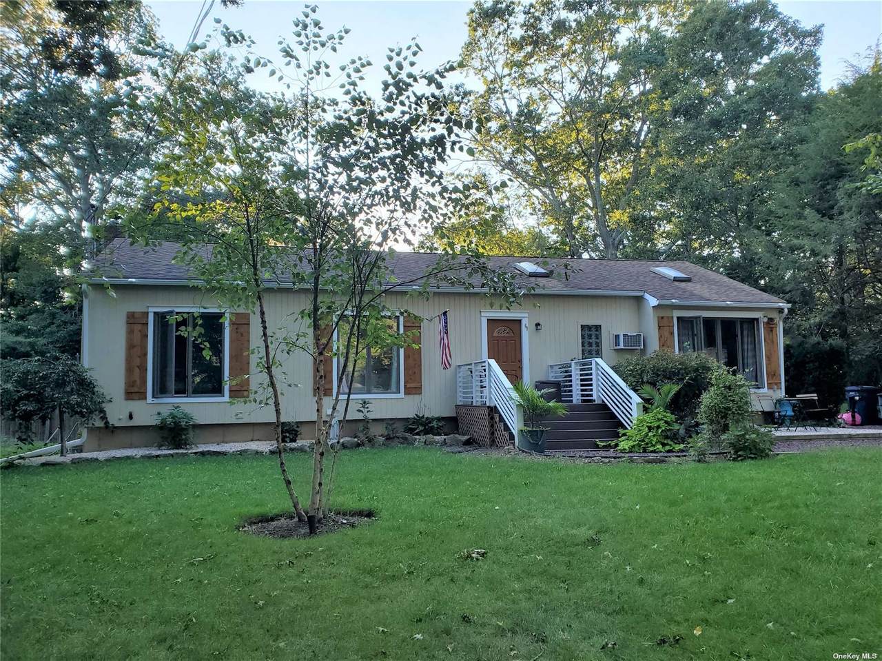 69 Wildwood Drive - Photo 1