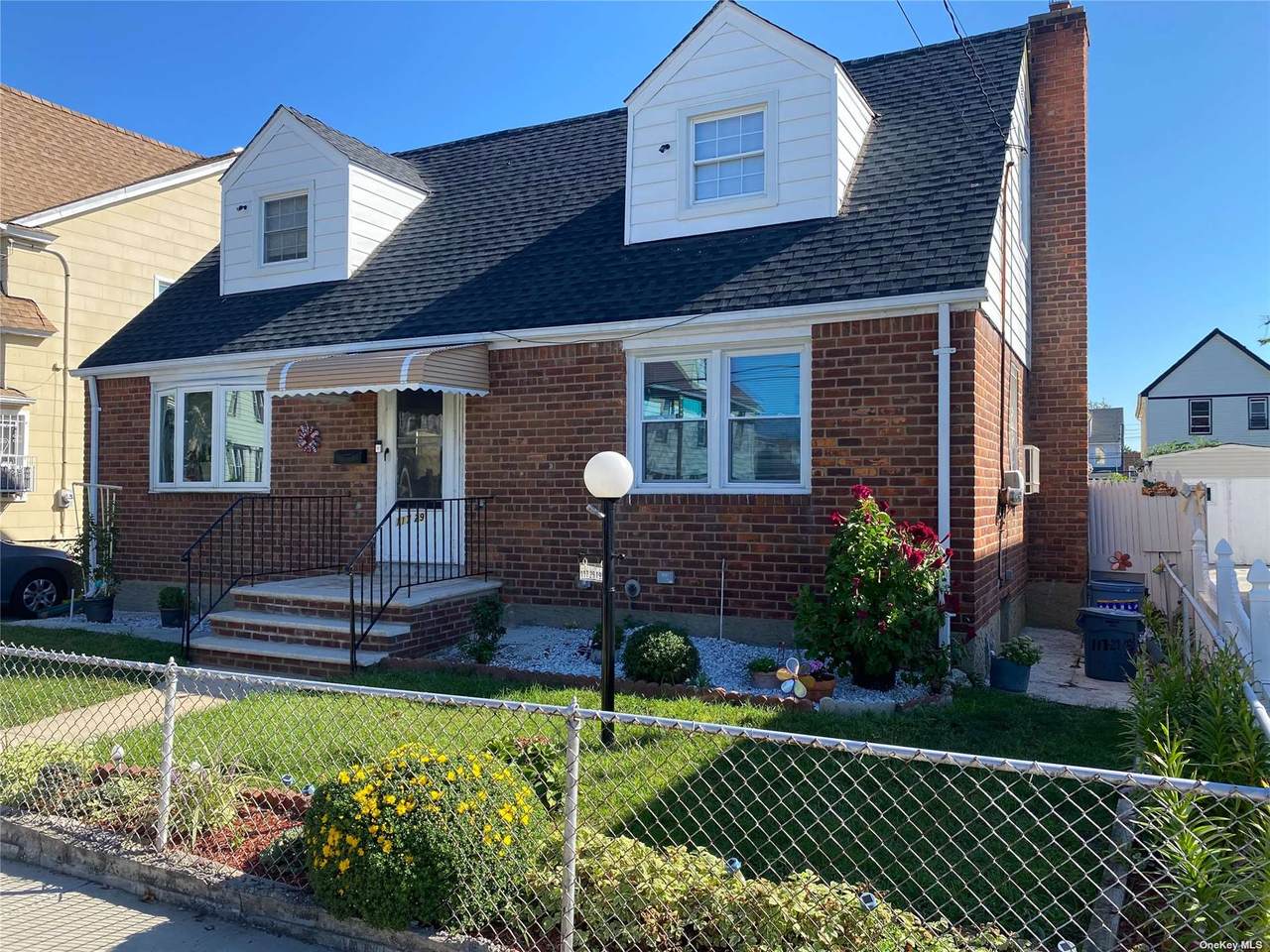 117-29 195th Street - Photo 1