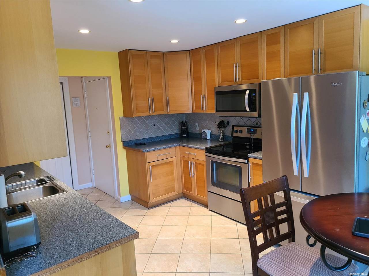 2453 D Union Boulevard - Photo 1