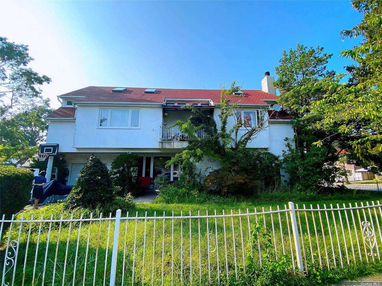 24865 Thornhill Avenue - Photo 1