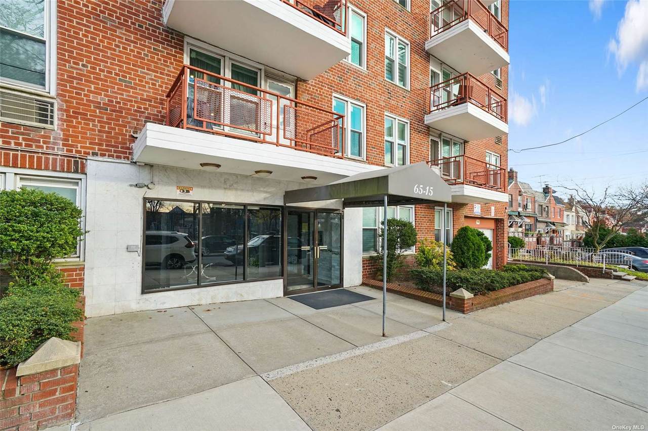65-15 Alderton Street - Photo 1