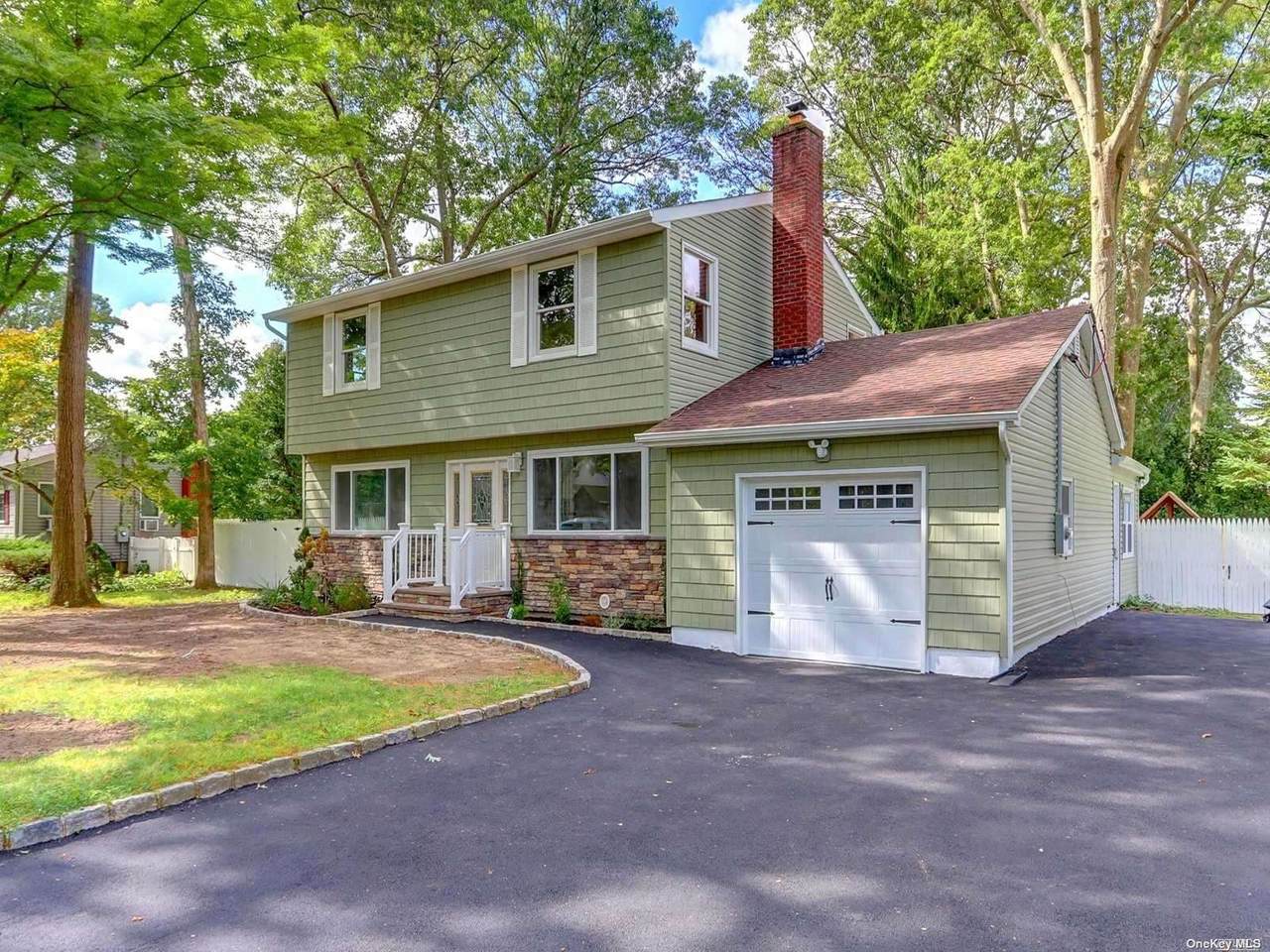62 Lillian Road - Photo 1
