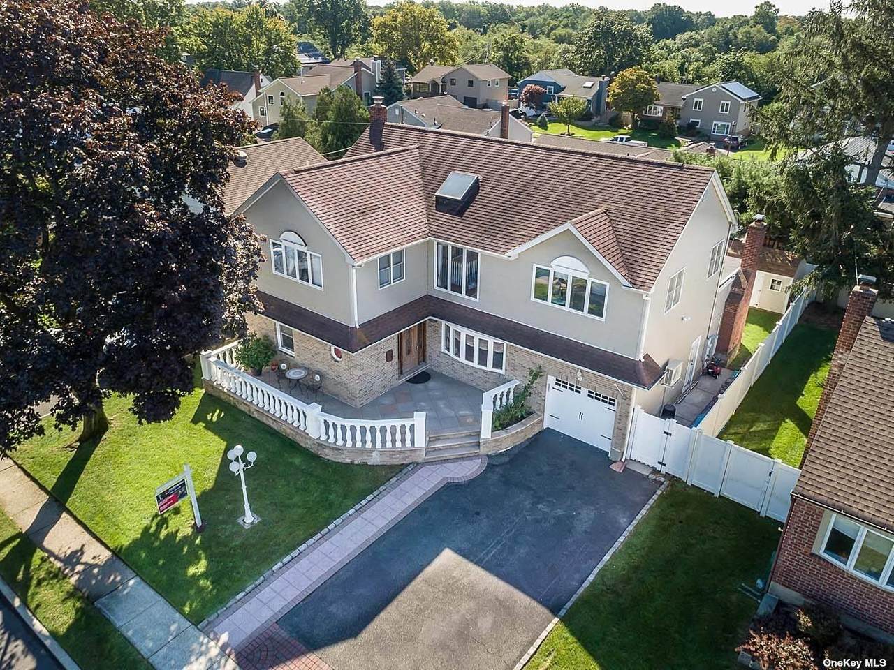 2636 Flower Street - Photo 1