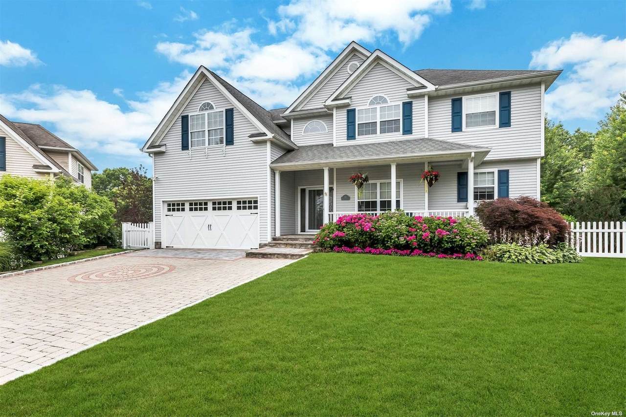 66 Manorview Way - Photo 1
