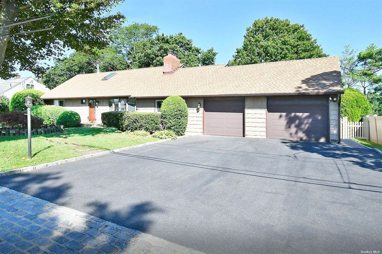 17 Deeringwood Lane - Photo 1