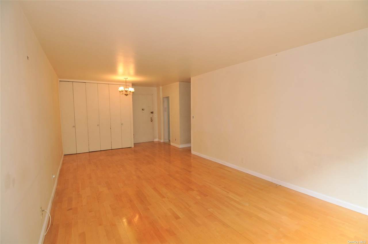 39-65 52nd Street - Photo 1