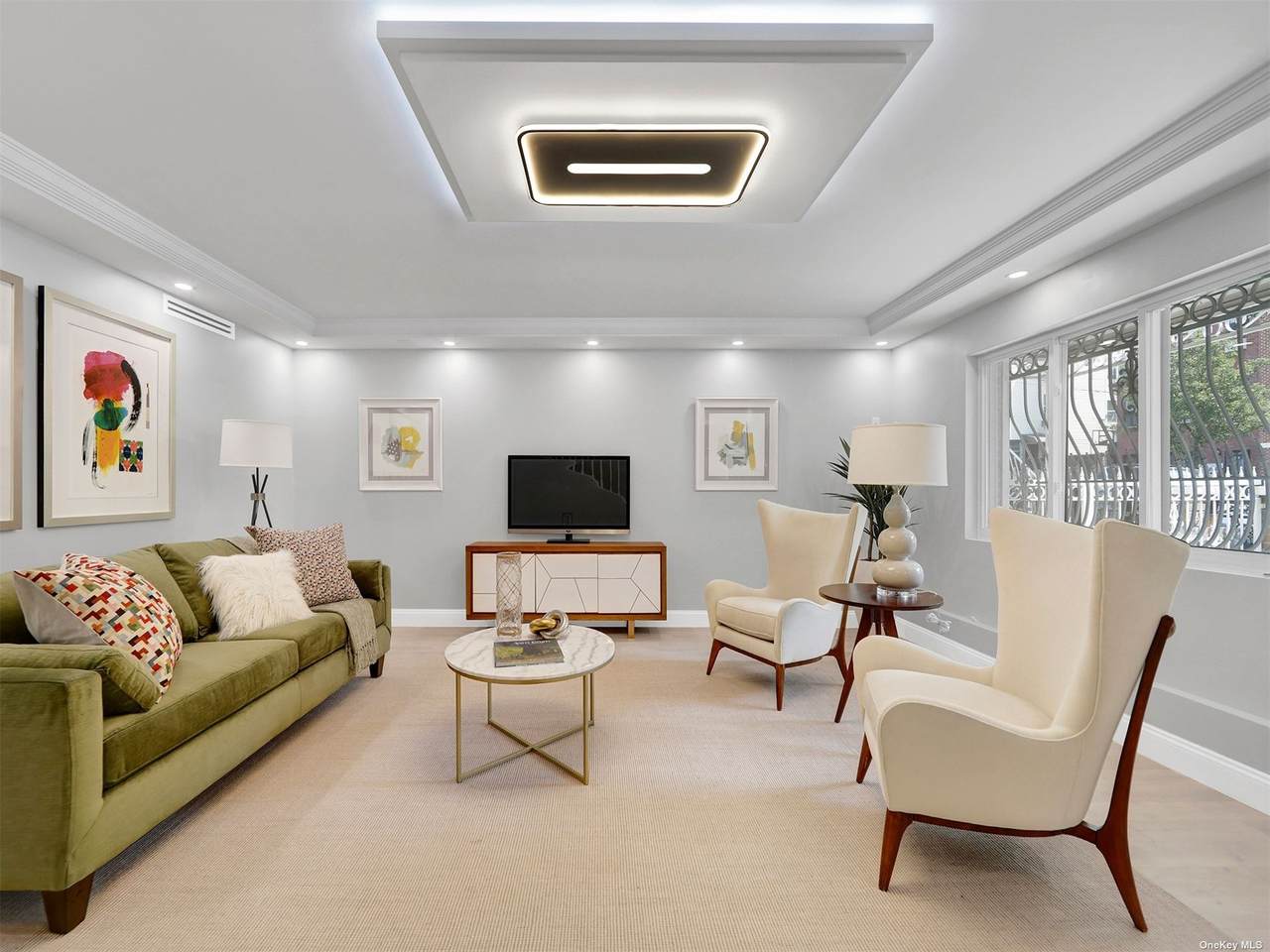376 Saratoga Avenue - Photo 1