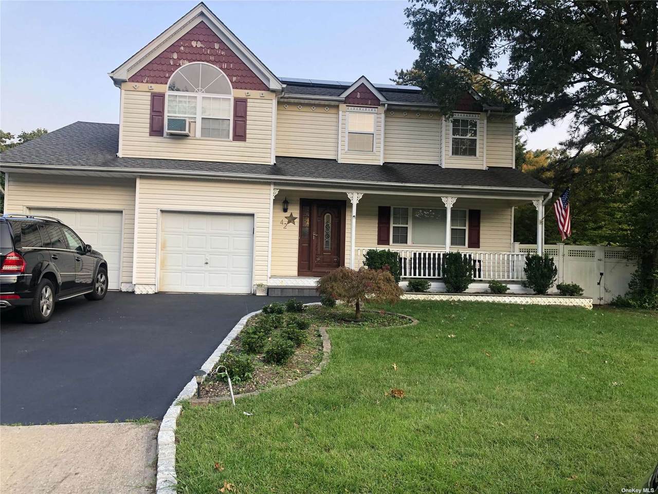 42 Sandy Ln - Photo 1