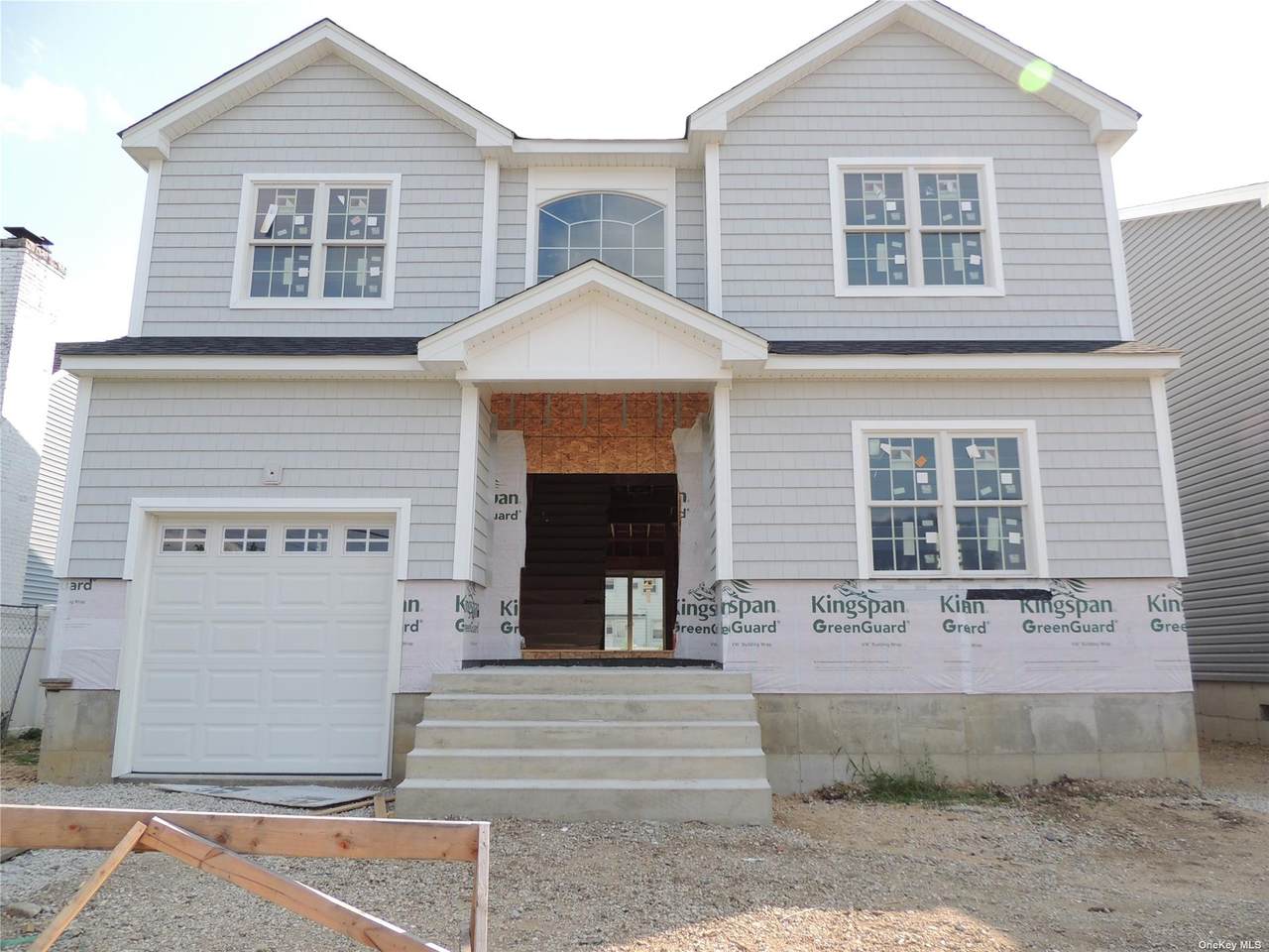2716 Landing Avenue - Photo 1