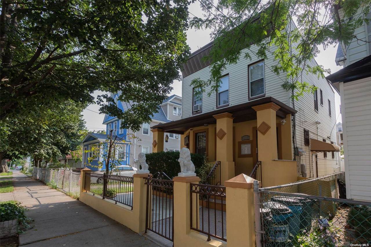 146-14 Shore Avenue - Photo 1