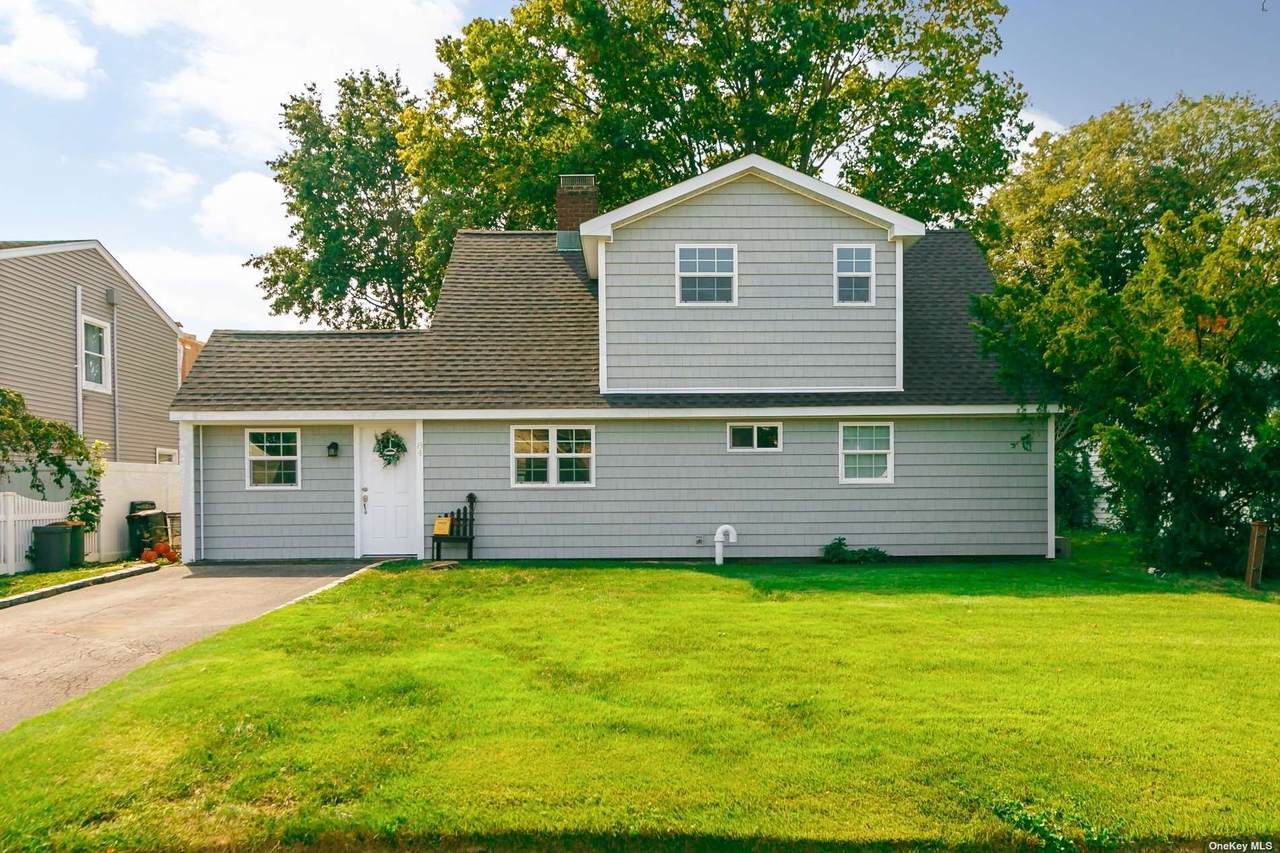 84 Cabot Lane - Photo 1