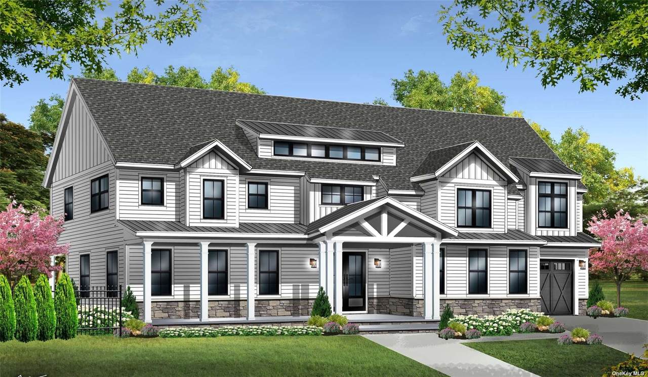 586 Windsor Street - Photo 1