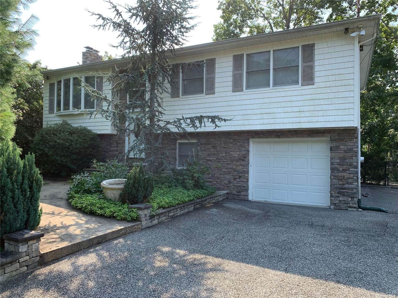 15 Oliver Street - Photo 1