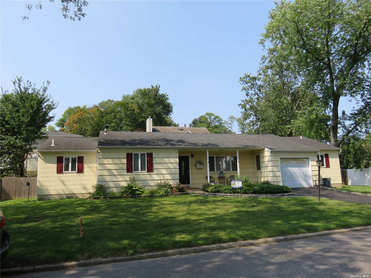 17 Cather Avenue - Photo 1