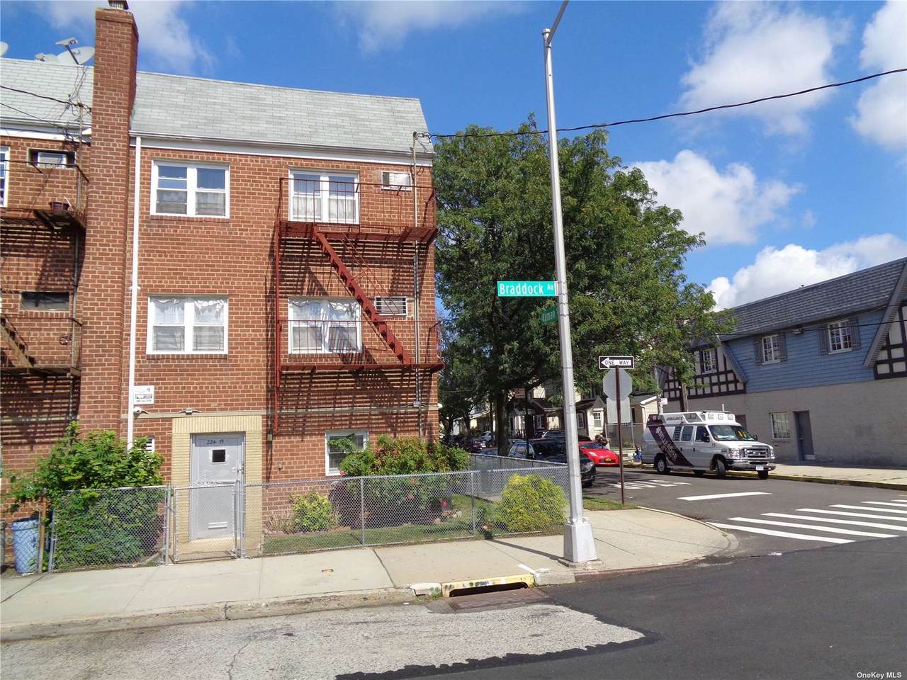 224-19 Braddock Ave - Photo 1