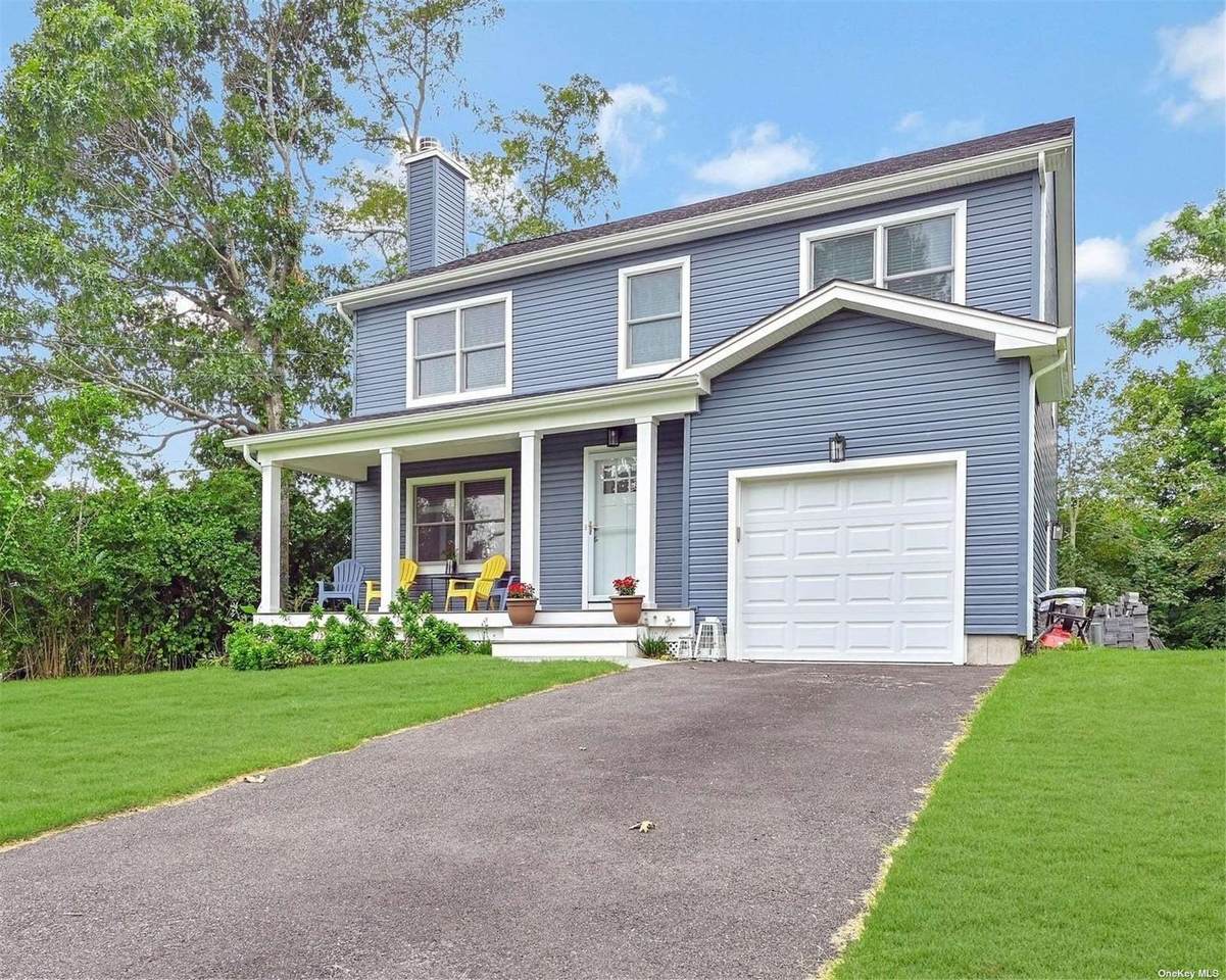 205 Summit Drive - Photo 1