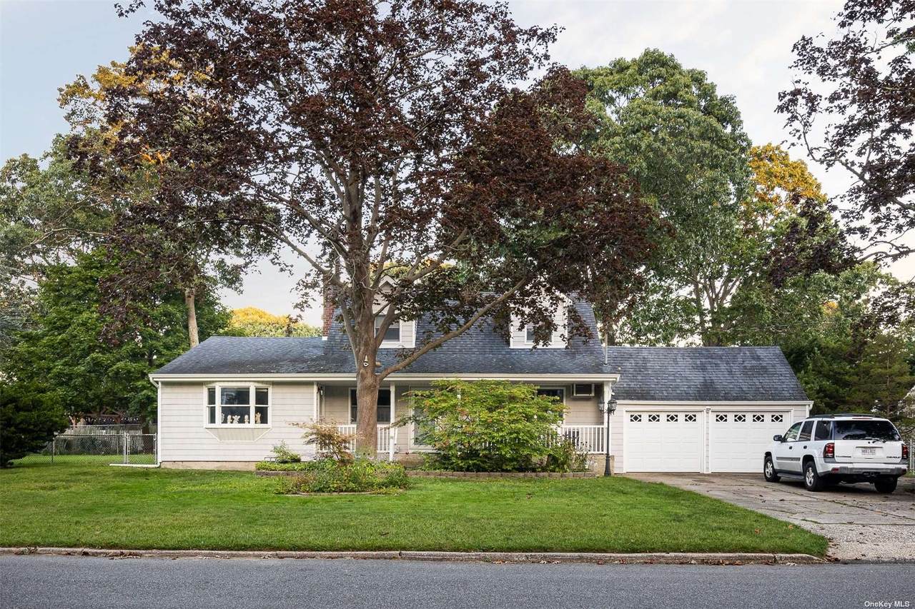 391 Renee Drive - Photo 1