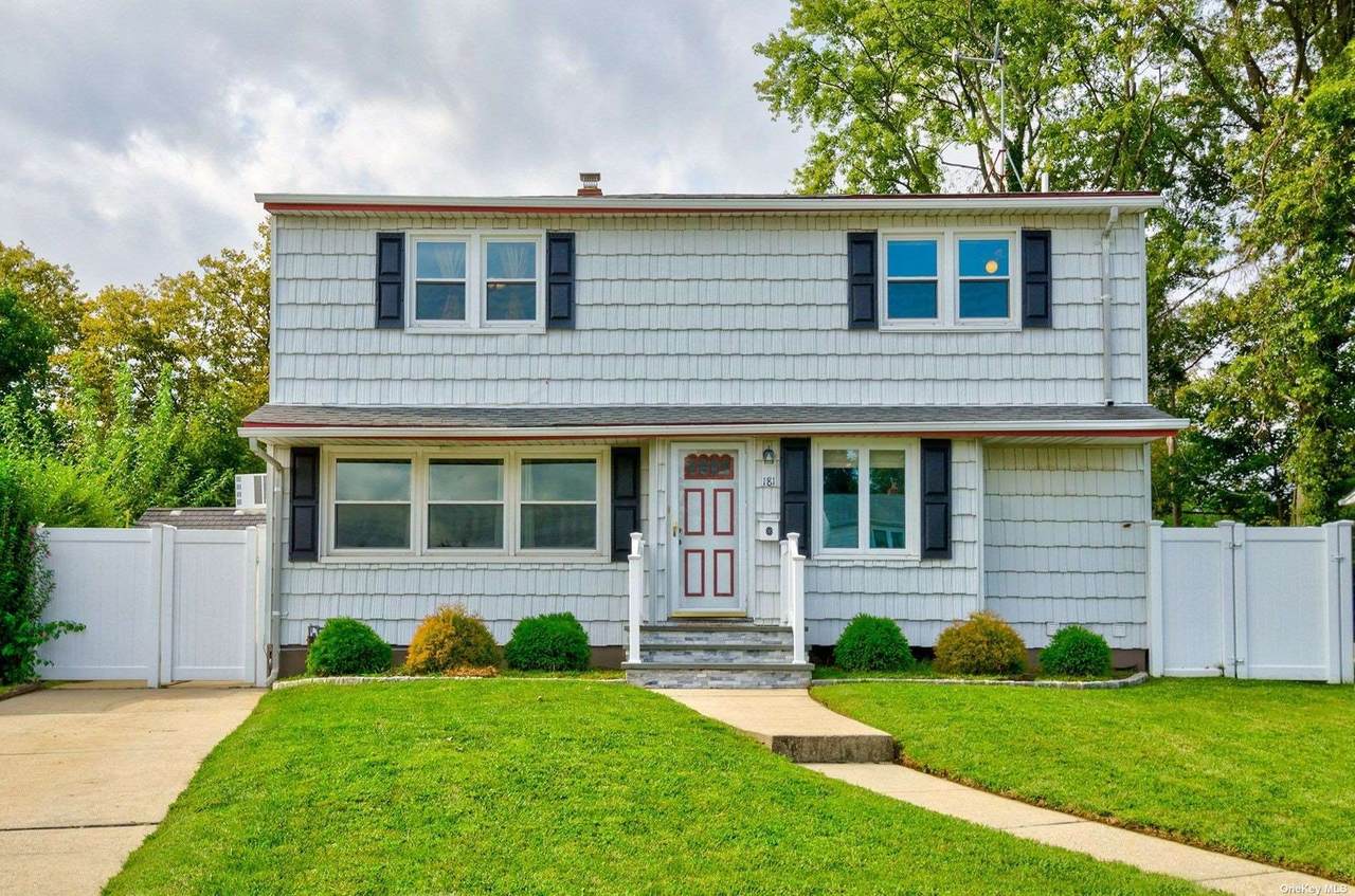 181 Dartmouth Drive - Photo 1