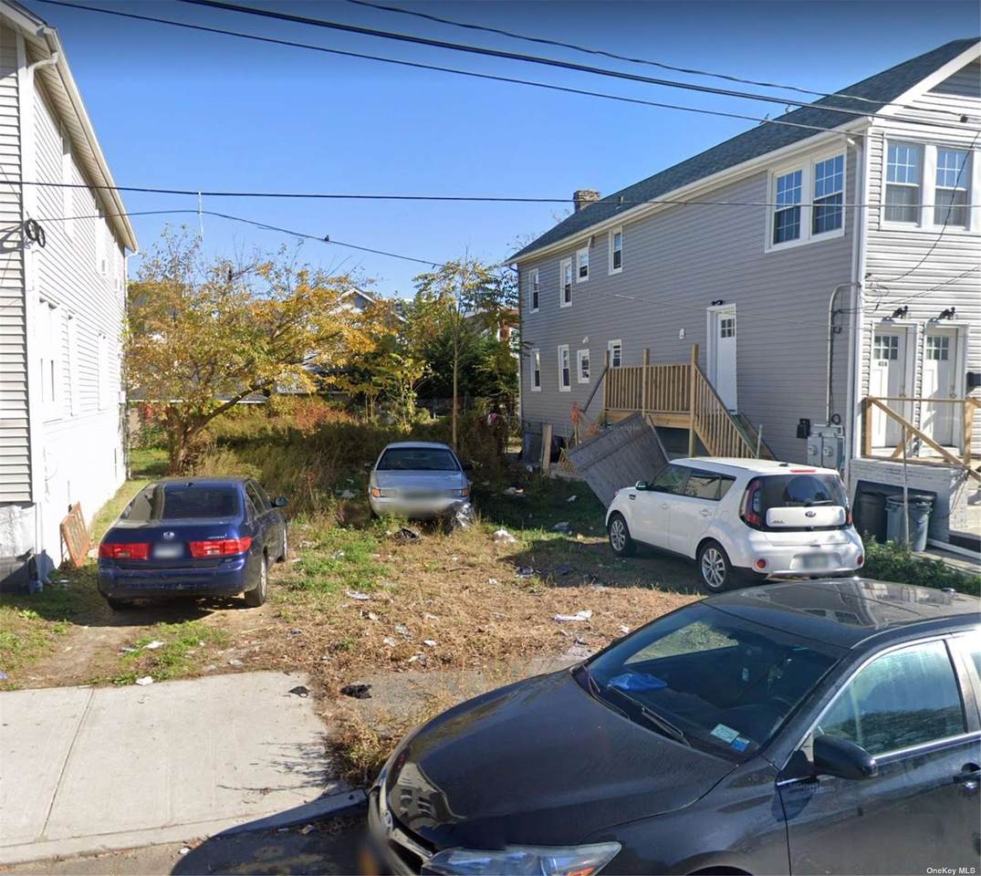 418 Beach 38th Street - Photo 1
