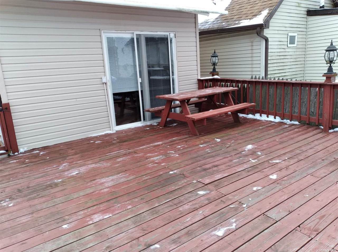 431 Hamden Avenue - Photo 1