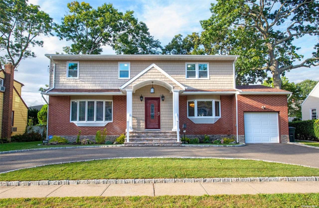 1735 Carroll Avenue - Photo 1