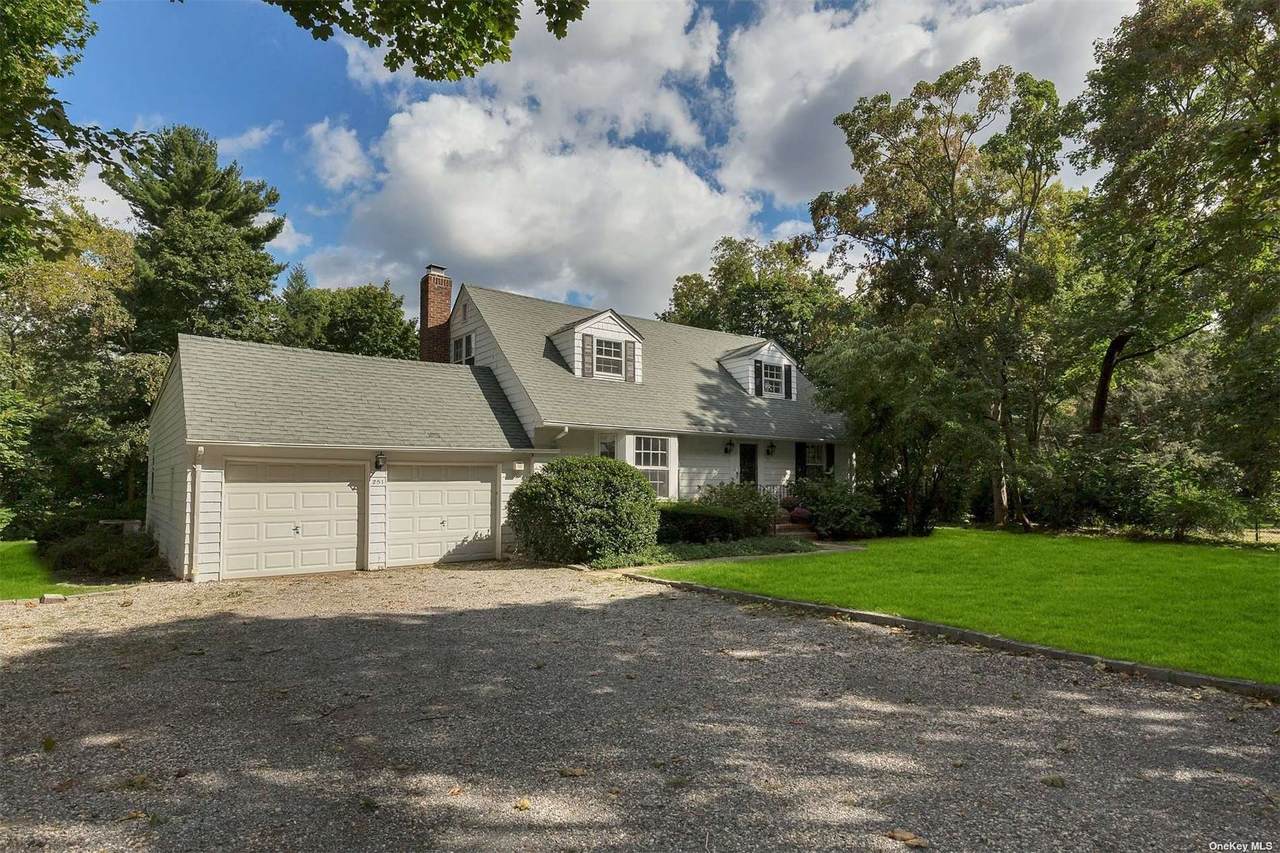 251 Locust Lane - Photo 1